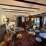 Nuriah Boutique House Pensjonat 3*