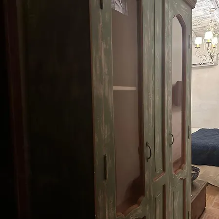 Nuriah Boutique House