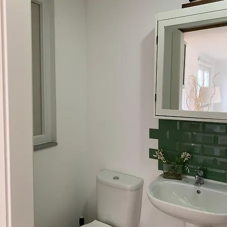 게스트하우스 Nuriah Boutique House 3*