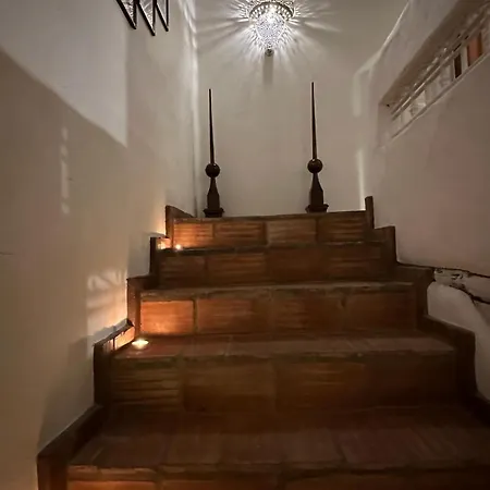 Nuriah Boutique House *