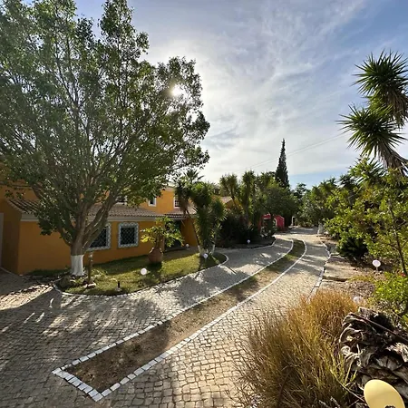 Guest house Nuriah Boutique House Boliqueime